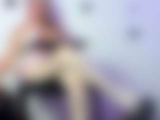 Live cam show with BRENDAMILFHOT - Middle Aged on Soda Cam