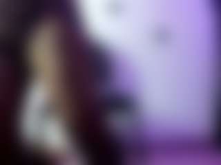 BRENDAMILFHOT's Live Sex Cam Show
