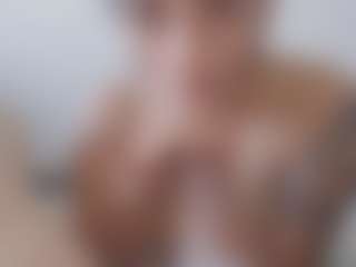 Live cam show with strong1couple - Cockring on CamSextacy