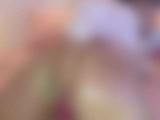 Live cam show with VALKIRIA - Threesome on AdultVida.com
