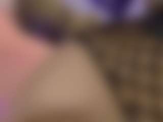 Live cam show with VALKIRIA - Public on SpunkLive