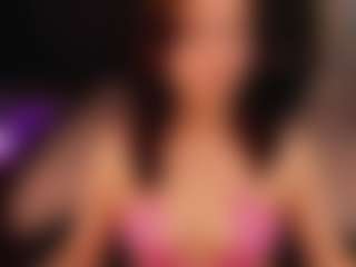 MichelMomsen's Live Sex Cam Show
