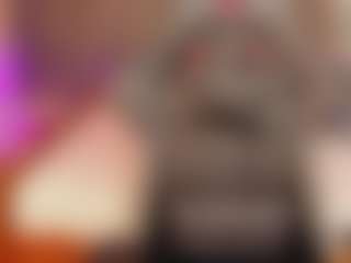 MichelMomsen's Live Sex Cam Show