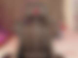 MichelMomsen's Live Sex Cam Show