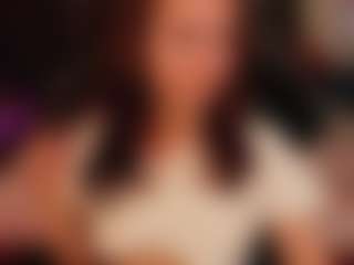 MichelMomsen's Live Sex Cam Show