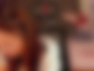 MichelMomsen's Live Sex Cam Show