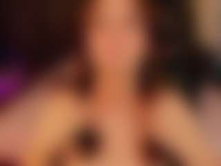 MichelMomsen's Live Sex Cam Show
