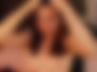 MichelMomsen's Live Sex Cam Show