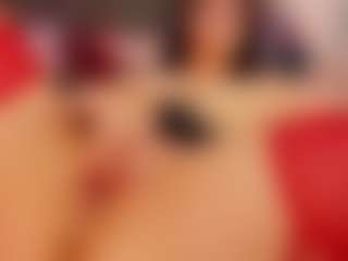 MichelMomsen's Live Sex Cam Show