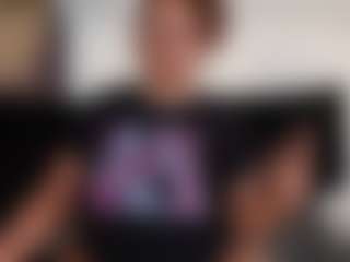 Khaya Parker MILF webcam performer live streaming