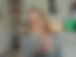 Live cam show with NancySTAR - Young Adult on Chatstar