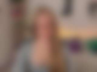 Live cam show with NancySTAR - Strapon on Camsoda