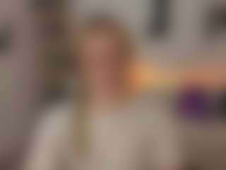 Live cam show with NancySTAR - Joi on luckytryst.com
