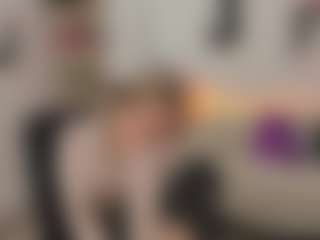 Live cam show with NancySTAR - Boots on Dare Cams
