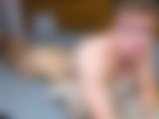 Live cam show with DennisGartmanGay - Uncut on Cam Slut