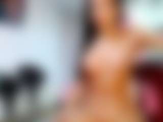 Live cam show with AMA - Mistress on 1on1-livenow