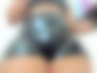 ambarbaiolerth's Live Sex Cam Show