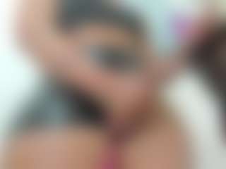 ambarbaiolerth's Live Sex Cam Show