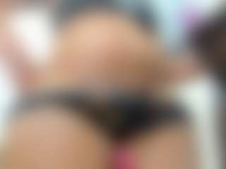 Live cam show with ambarbaiolerth - Chubby on instabang