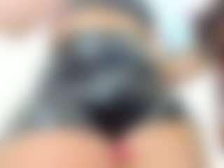 ambarbaiolerth's Live Sex Cam Show