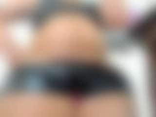 ambarbaiolerth's Live Sex Cam Show