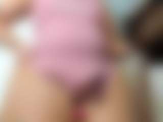 Live cam show with ambarbaiolerth - Chubby on Camsoda