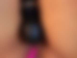 IrisRoss's Live Sex Cam Show
