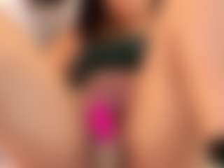 IrisRoss's Live Sex Cam Show