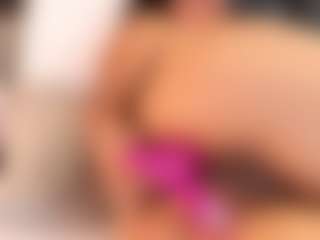 IrisRoss's Live Sex Cam Show