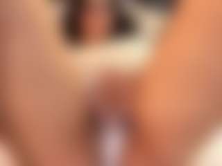 Live cam show with IrisRoss - Thin on Dolls Live