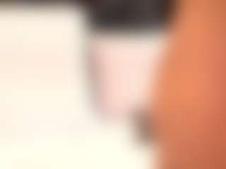 Live cam show with IrisRoss - Thin on nudelive.tv