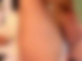 Live cam show with IrisRoss - Thin on Uber Horny