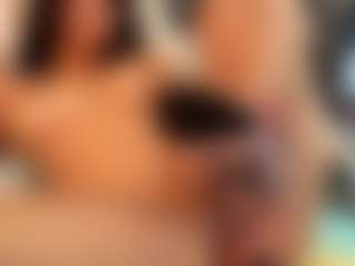IrisRoss's Live Sex Cam Show