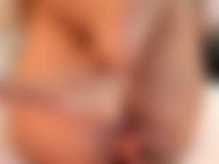 IrisRoss's Live Sex Cam Show