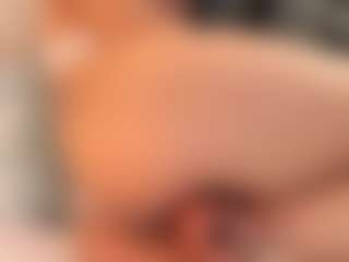 IrisRoss's Live Sex Cam Show