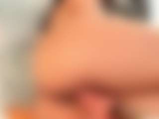 IrisRoss's Live Sex Cam Show