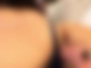 IrisRoss's Live Sex Cam Show