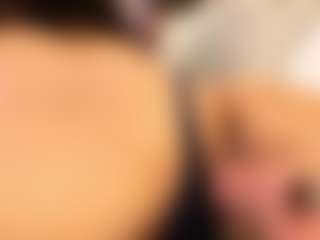 IrisRoss's Live Sex Cam Show