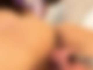 IrisRoss's Live Sex Cam Show