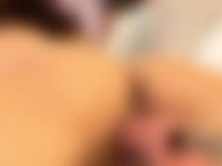 IrisRoss's Live Sex Cam Show