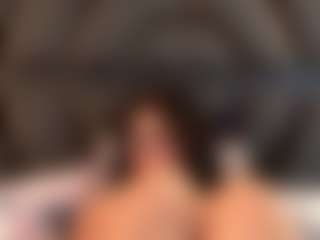 IrisRoss's Live Sex Cam Show