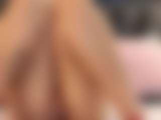 IrisRoss's Live Sex Cam Show