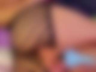 Live cam show with IrisRoss - Thin on Fling VIP Chat