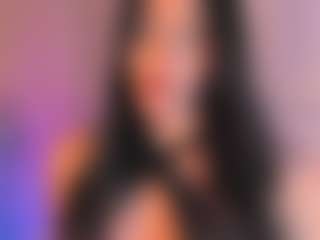 Live cam show with Rosselfinol - Small Tits on SmokeAndPoke