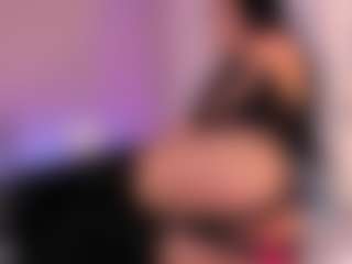 Live cam show with Rosselfinol - Young Adult on camtv