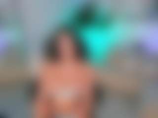 Miley Cruz's Live Sex Cam Show
