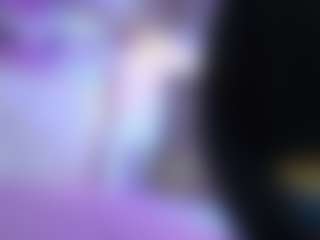 Live cam show with camila - Hairy Pussy Brown Hair on Gym Cam Girls