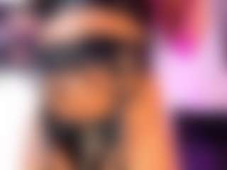 Live cam show with X-YANNA-X - Large Tits on googirlz