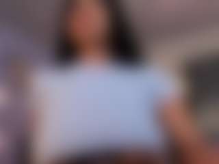 Live cam show with pocahontaspower - Deepthroat on Mixed Magazine Live