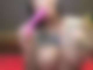 TessaWtsn's Live Sex Cam Show